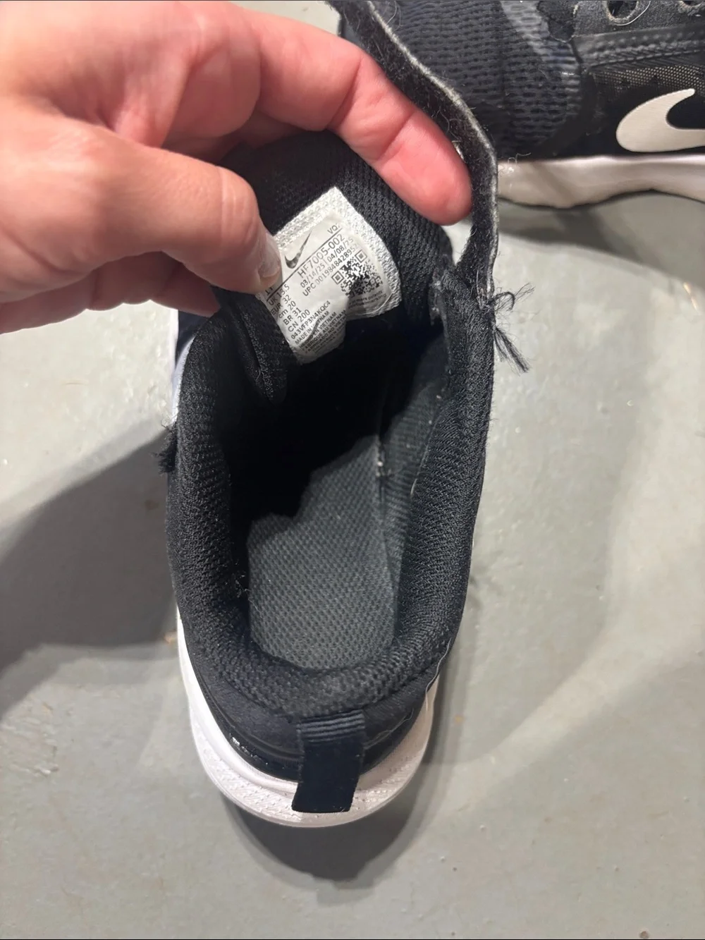 Nike Black and White Kids' Hook-and-Loop Sneakers